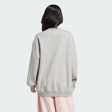 ADIDAS ORIGINALS - Sudadera 'Essentials' en gris