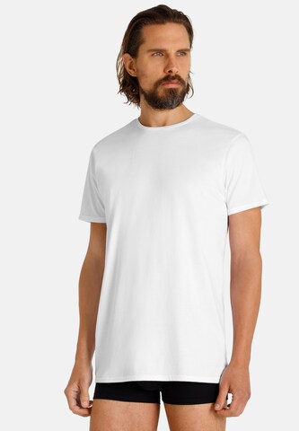 Maglietta di camano in bianco