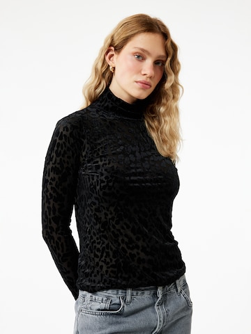 Koton Shirt in Black: front