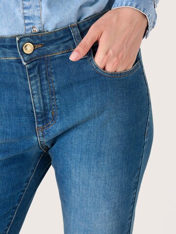 Regular Jean Camomilla en bleu