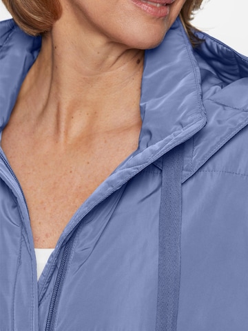 Goldner Between-Season Jacket in Blue