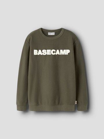 NAME IT - Sudadera en verde
