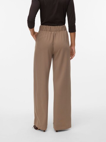 Wide leg Pantaloni 'VMLiva' di VERO MODA in marrone