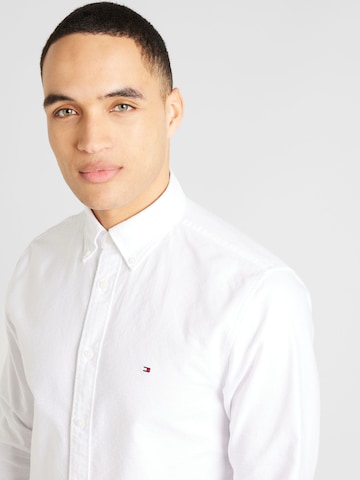 Coupe regular Chemise TOMMY HILFIGER en blanc