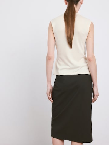 MANGO Vyšívaný top 'BIE' - Béžová