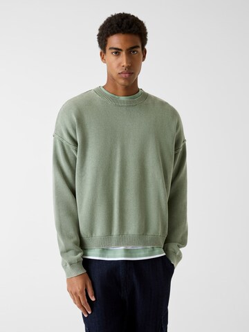 GUESS Sweater in Green: front