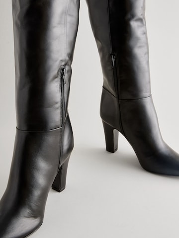 Next Csizma - fekete
