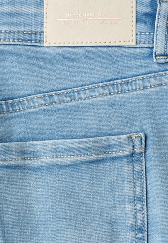 STREET ONE Regular Jeans in Blau