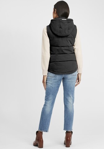 Oxmo Vest in Black