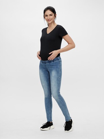 MAMALICIOUS Skinny Jeans pajkice 'Lola' | modra barva