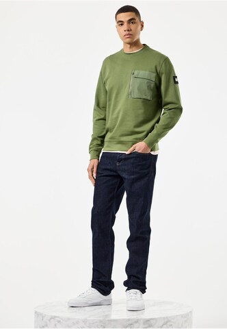 Weekend Offender Sweatshirt in Grün