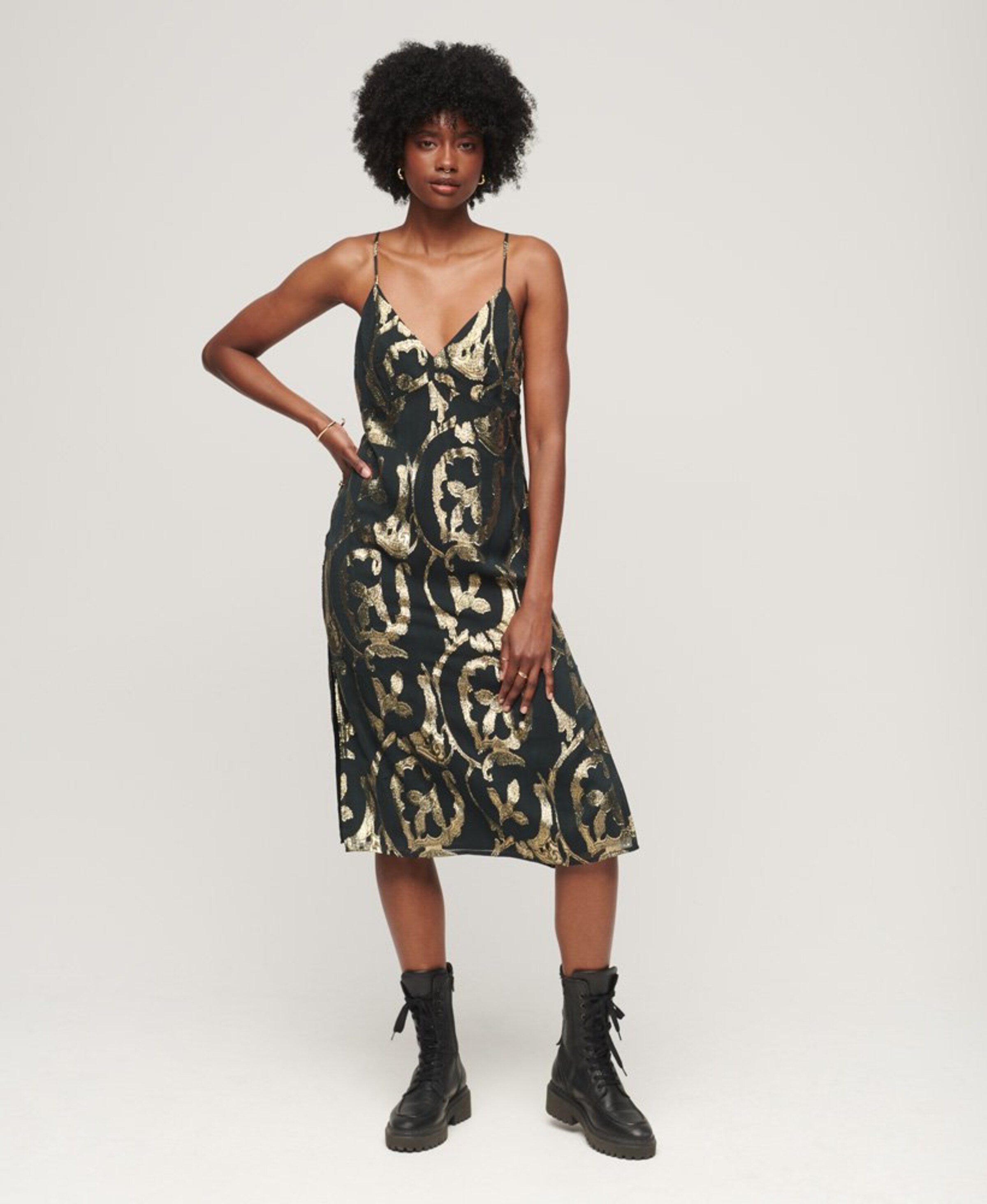 superdry kleid schwarz gold