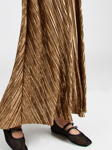 Molly BRACKEN Rock in Gold