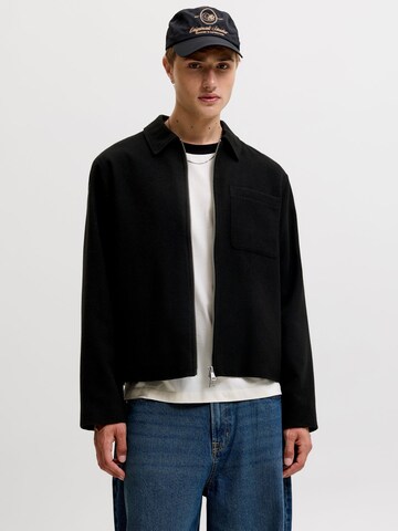 JACK & JONES Tussenjas in Zwart: voorkant
