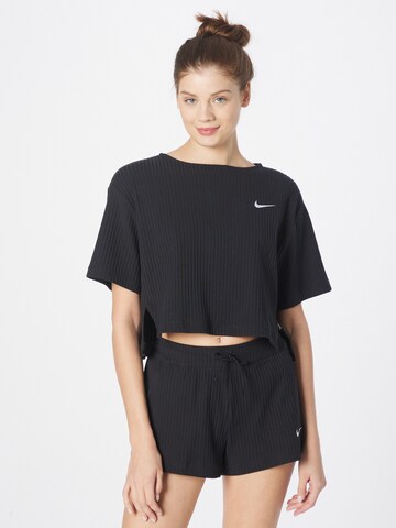 Nike Sportswear Тениска в черно: отпред