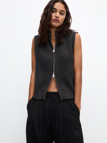 Pull&Bear Strickweste in Grau: Vorderseite