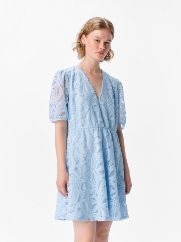 Robe OBJECT en bleu : devant