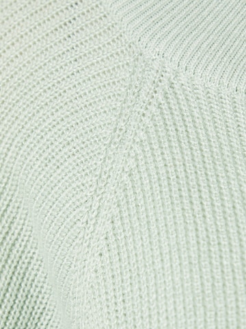 Vero Moda Tall Sweater 'NEW LEXSUN' in Green
