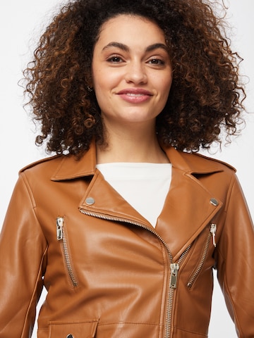 Cartoon Between-Season Jacket in Brown