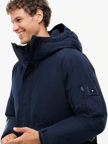 TOMMY HILFIGER Winter Parka in Blue