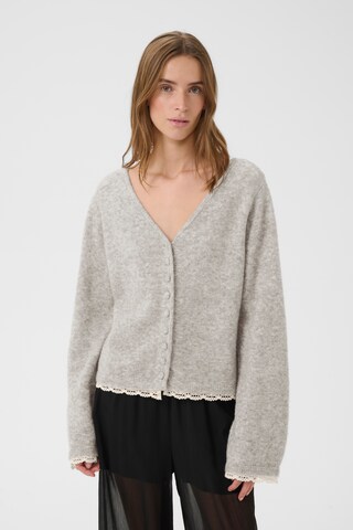 KAREN BY SIMONSEN Strickjacke 'KBEris' in Grau: Vorderseite