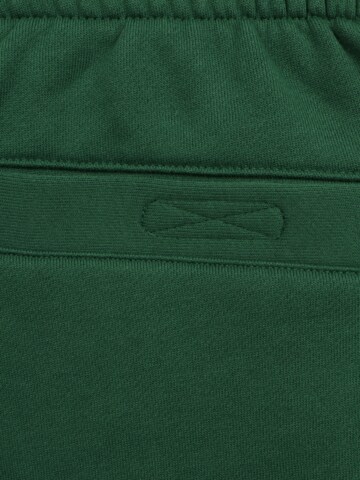 LACOSTE Regular Trousers in Green