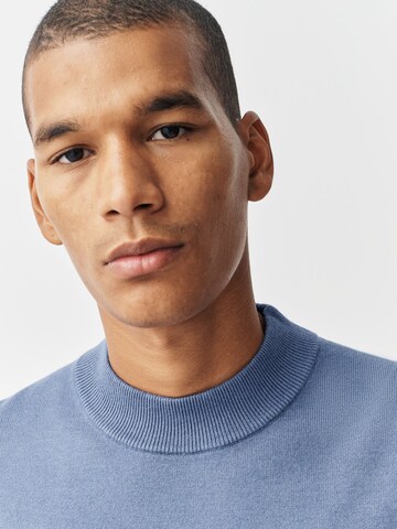 Next Pulover | modra barva