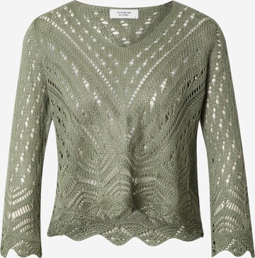 JDY Sweater in Green: front