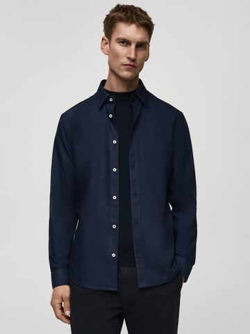 MANGO MAN Regular fit Overhemd in Blauw: voorkant