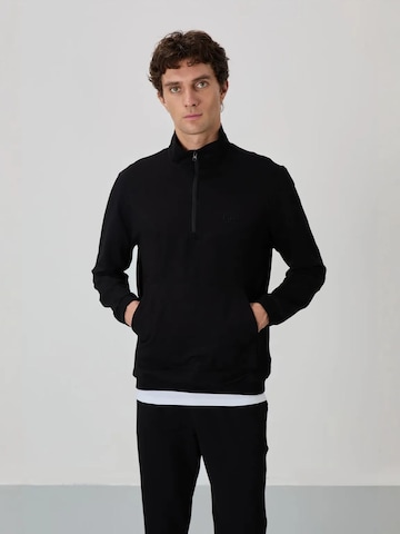 Tommy Life Joggingpak in Zwart