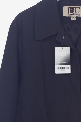Easy Comfort Jacket & Coat in S in Black