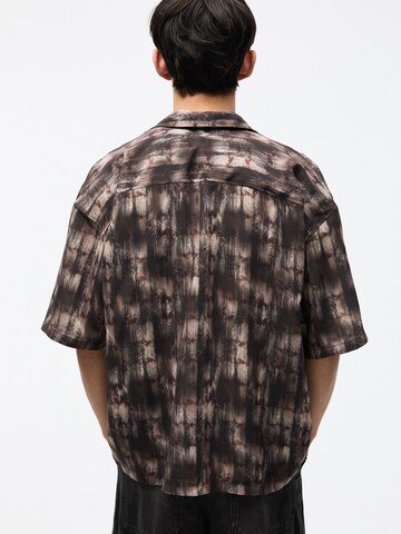 Pull&Bear Comfort Fit Košeľa - Červená