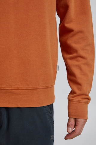 BLEND Sweatshirt in Orange