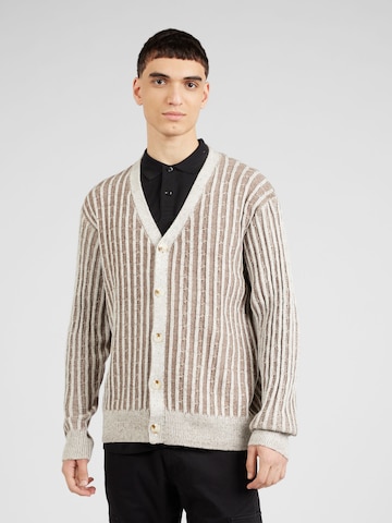 Vestes en maille TOPMAN en beige : devant