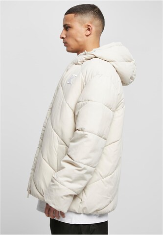Karl Kani Winterjacke in Beige