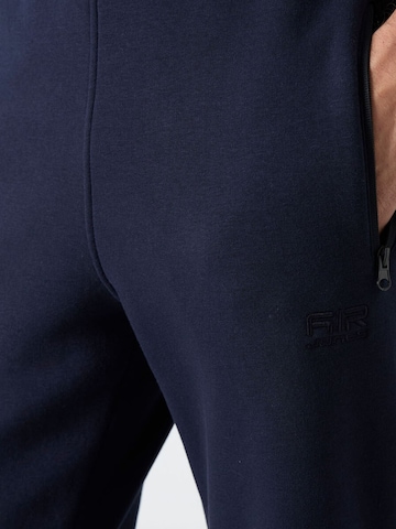 Tommy Life Tapered Sports trousers 'Jogginghose' in Blue