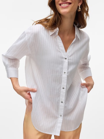 VERO MODA Bluse 'VMOLLA' in Weiß