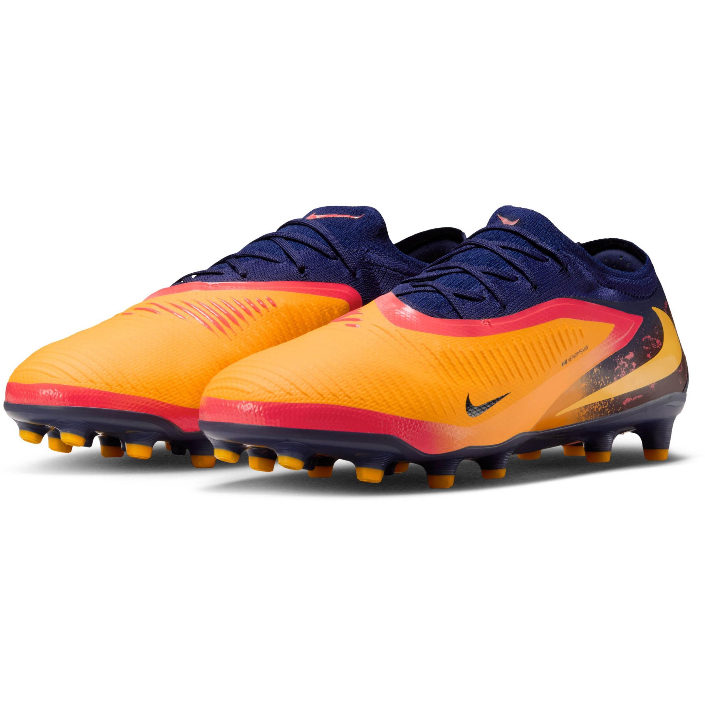 NIKE Soccer Cleats 'Phantom 6' in Orange