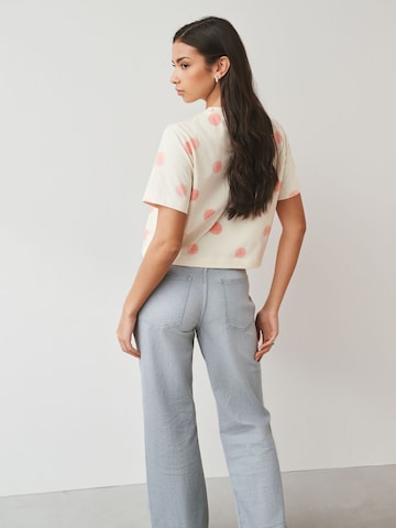 NextMajica - bež boja