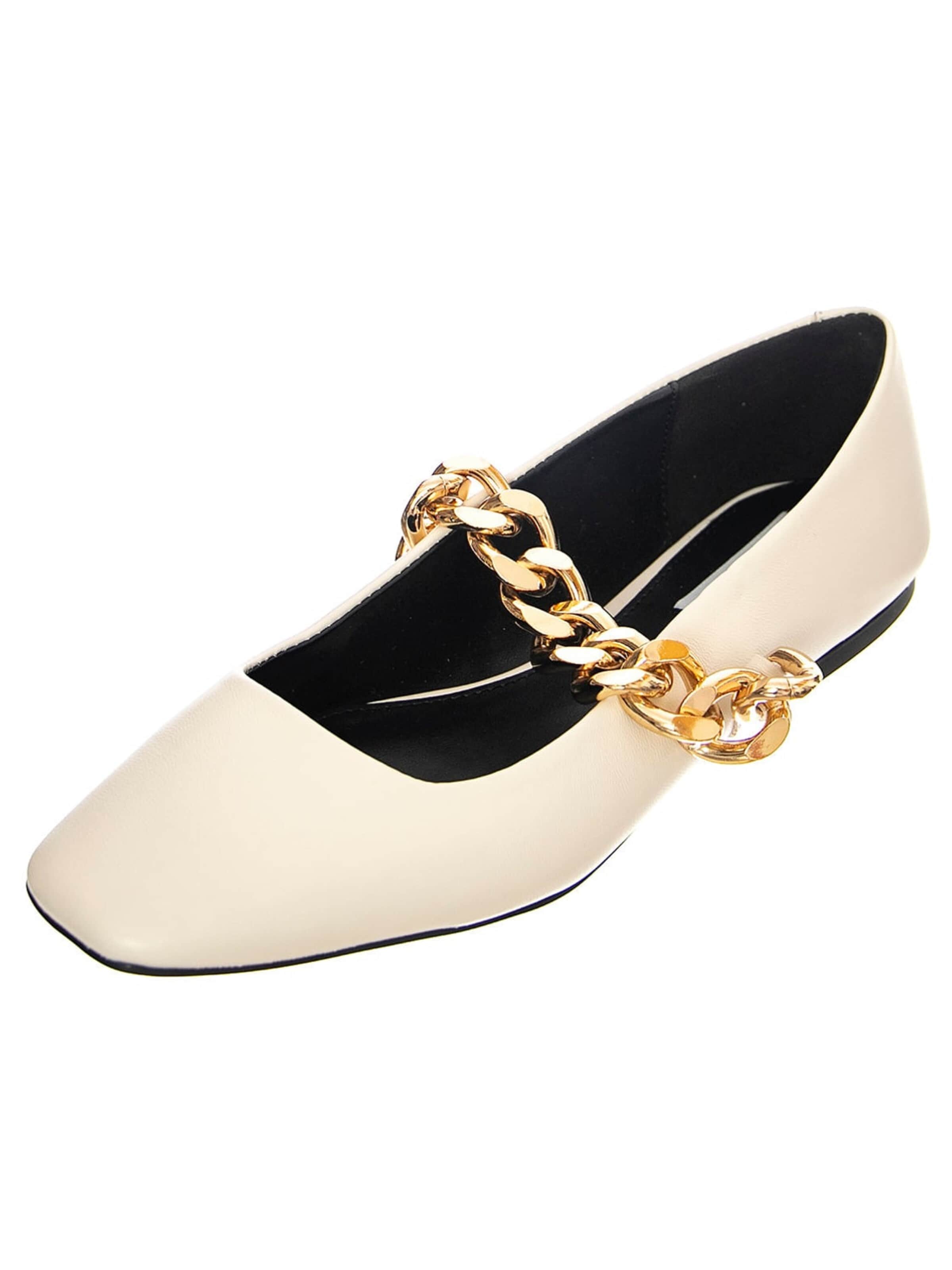 STEVE MADDEN Ballerina 'Queenie' in Wit: voorkant