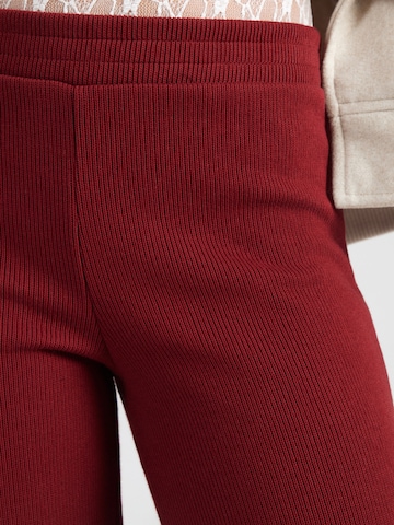 OH APRIL Flared Παντελόνι 'Lyle' σε κόκκινο