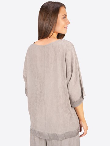 Seasons of April Blouse ' Stella' in Bruin