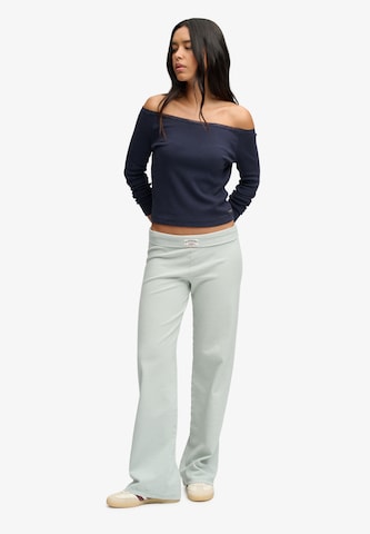 Superdry & Co Regular Pants in Green