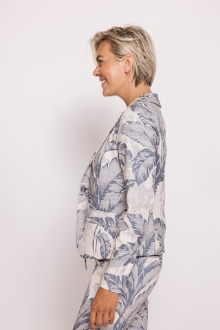 Zhrill Blazer in Beige