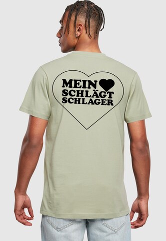 Merchcode Shirt 'Herz' in Grün: Vorderseite