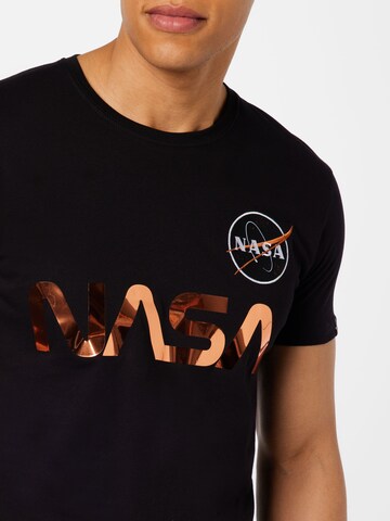 Maglietta 'NASA' di ALPHA INDUSTRIES in nero