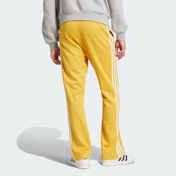 ADIDAS ORIGINALS Regular Broek 'Adicolor 70s' in Geel