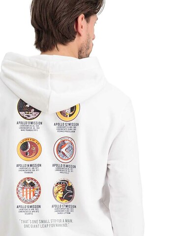 ALPHA INDUSTRIES Sweatshirt 'Apollo Mission' in Weiß