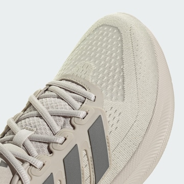 Chaussure de course 'Ultrabounce 5' ADIDAS PERFORMANCE en beige