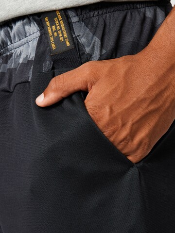 NIKE - regular Pantalón deportivo en negro